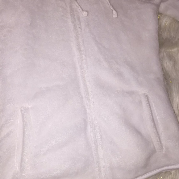 Draw-String Fur Jacket - Picture 4 of 4